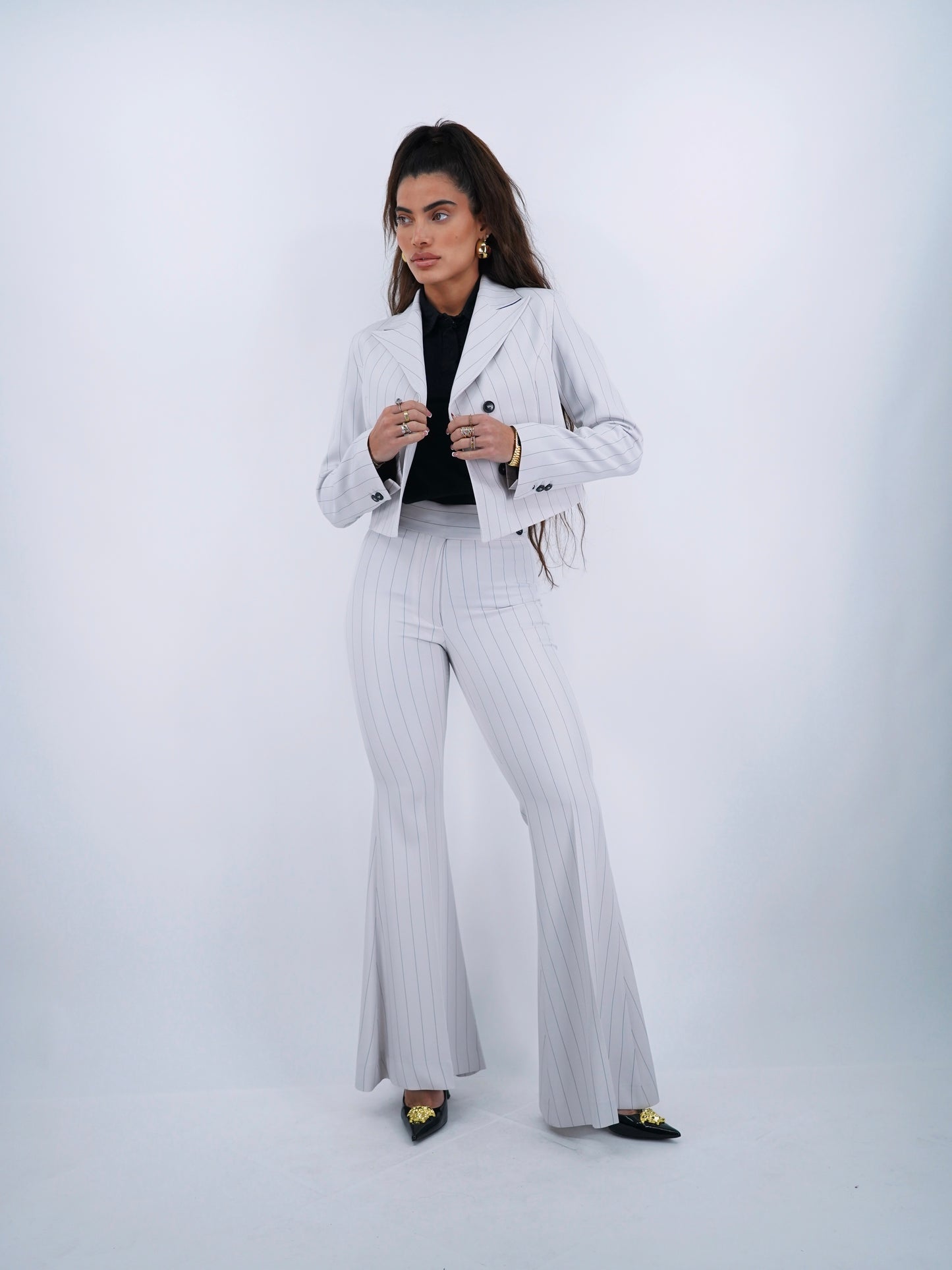 Tailleur doppiopetto bianco gessato .