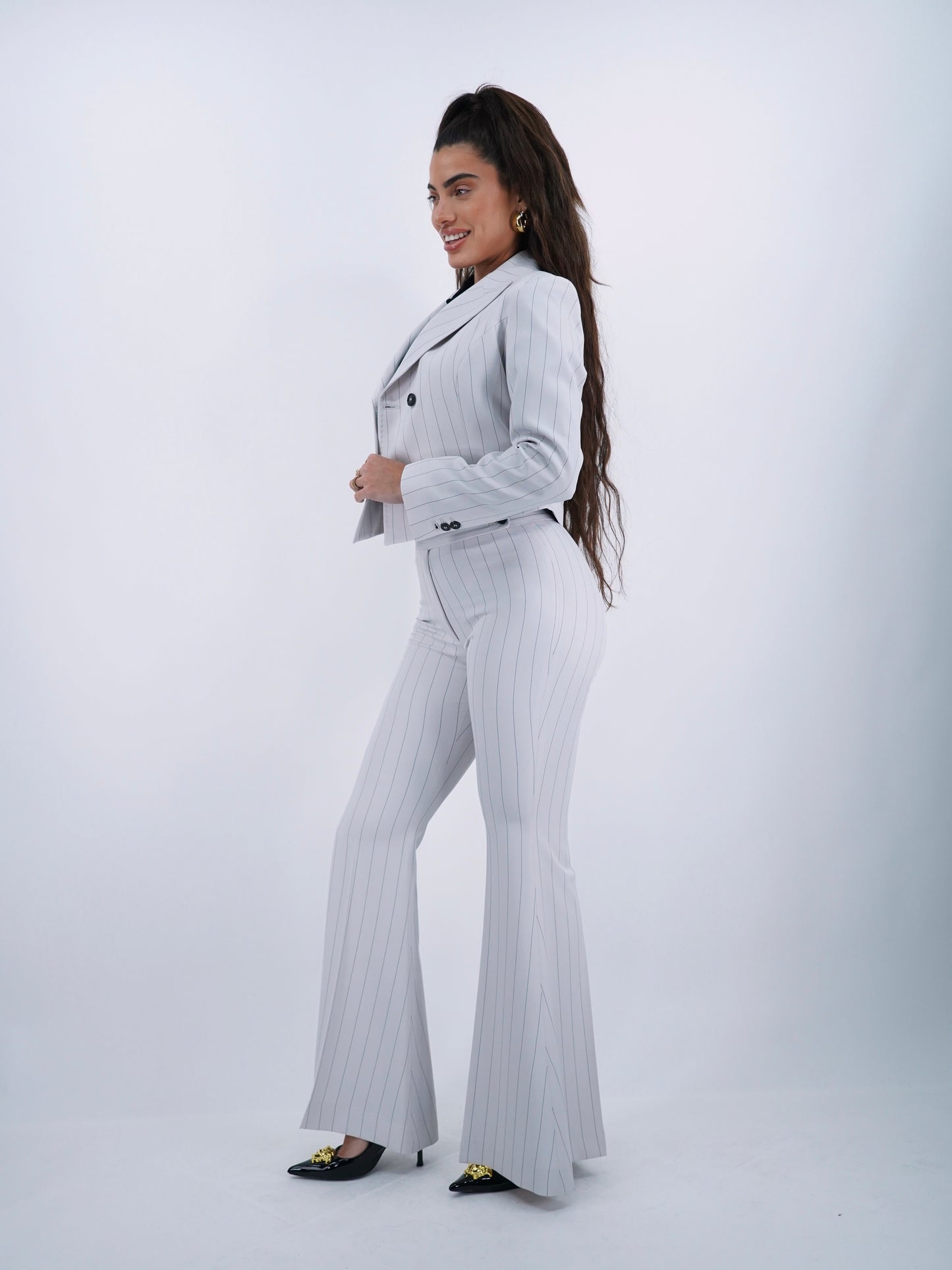 Tailleur doppiopetto bianco gessato .