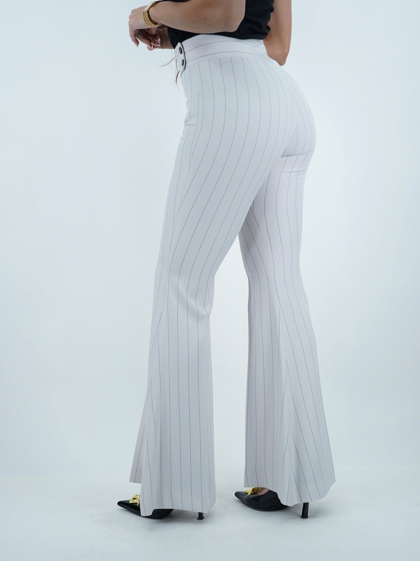 Tailleur doppiopetto bianco gessato .